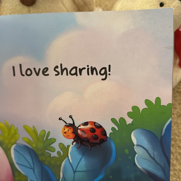 ⛱️2/$5⛱️I love Family, softcover, 2020 - Picture 7 of 10